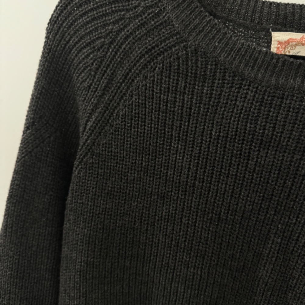 Ambiance Cropped Charcoal Grey Knit Sweater - Cozy & Chic Staple - Picture 2 of 4